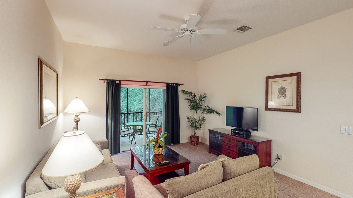 Bahama Bay Condo | 2nd floor condo w/shared pools, basketball court, near theme parks, sauna, gym