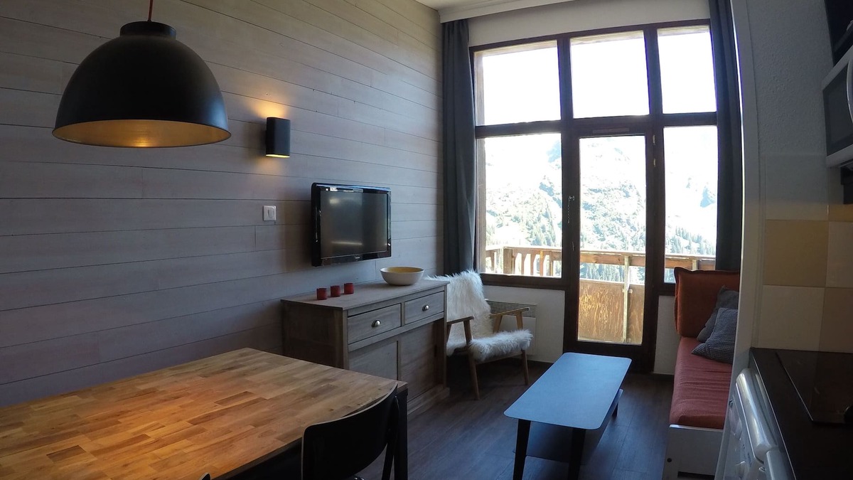 Avoriaz Apartment | 2p Falaise Avoriaz, top floor, facing south, exceptional view, ski-in ski-out