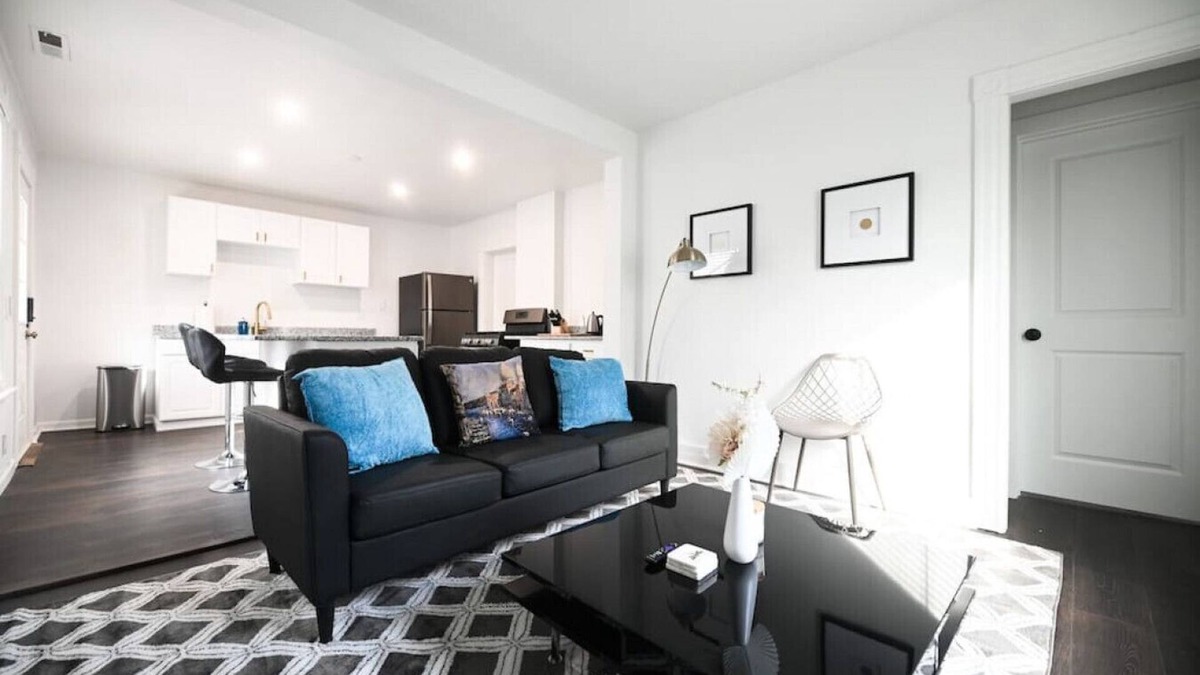 Ansonia Apartment | 2R · Renovated brand new 2BR listing