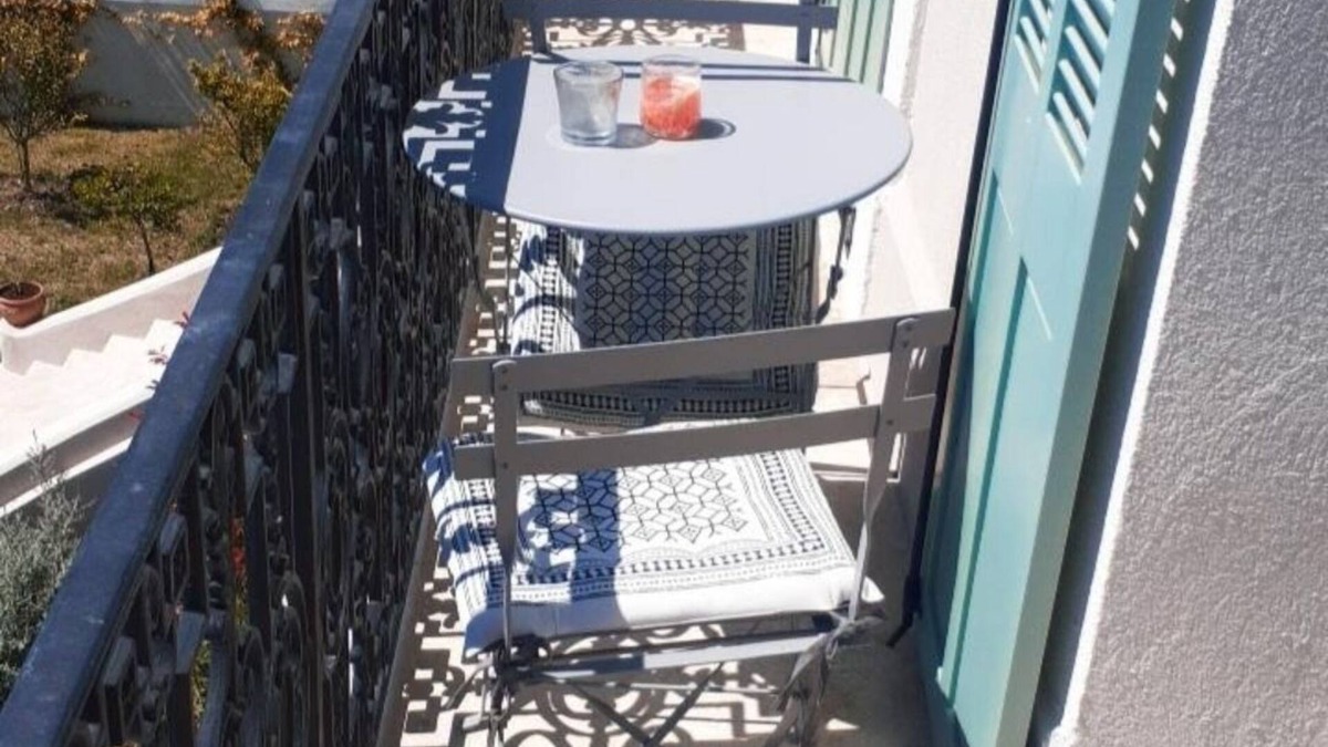 Carnot Apartment | 2rooms 4 pers. 1,5km from Palais/swimming pool/parking 12min walk center Cannes