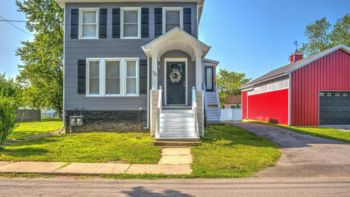 Lancaster House | 2UNITModernFarmhouse Sleeps13