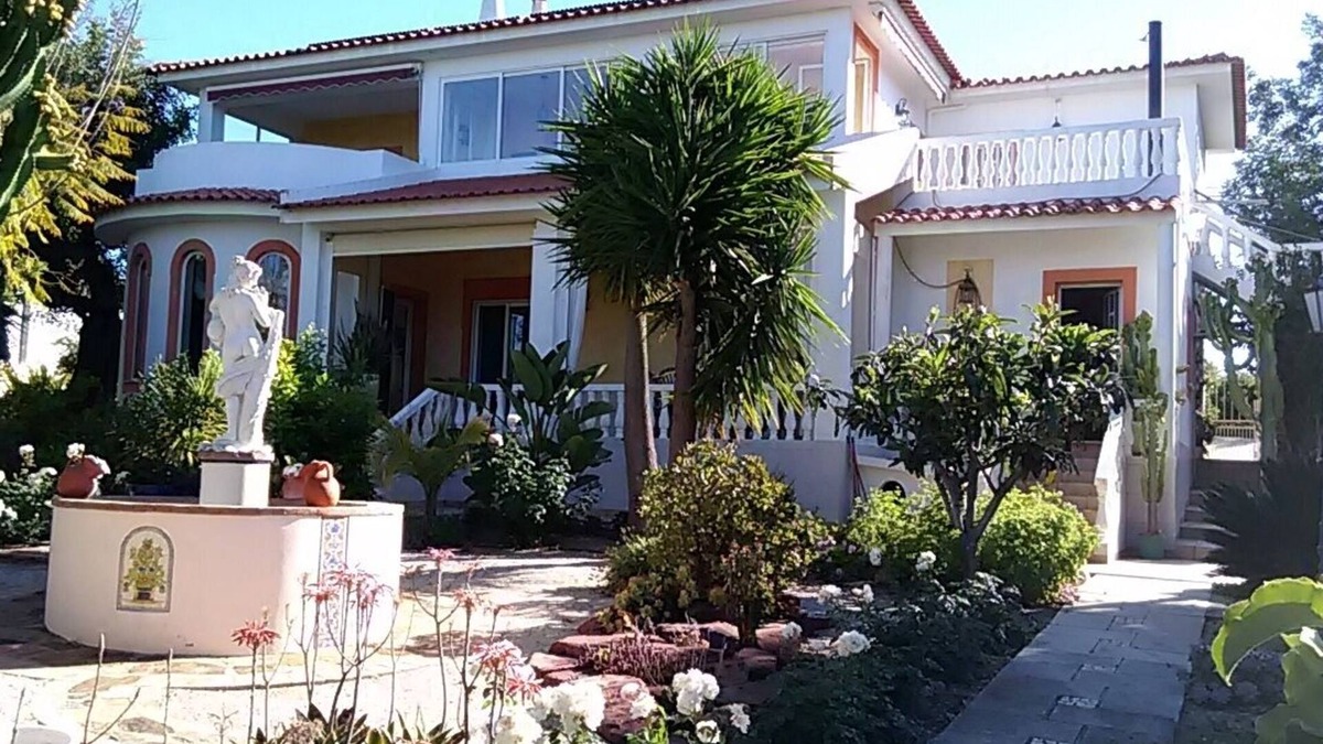 Monte Raposo Apartment | 3 1/t. Well-kept apartment New for rent