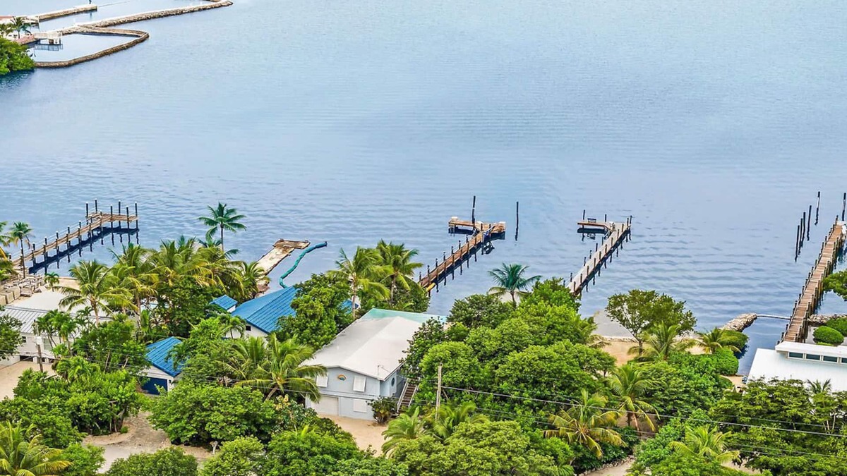 Marathon House | 3/2 home, private pool & dock, screened patio, parking, hot tub, amazing views!