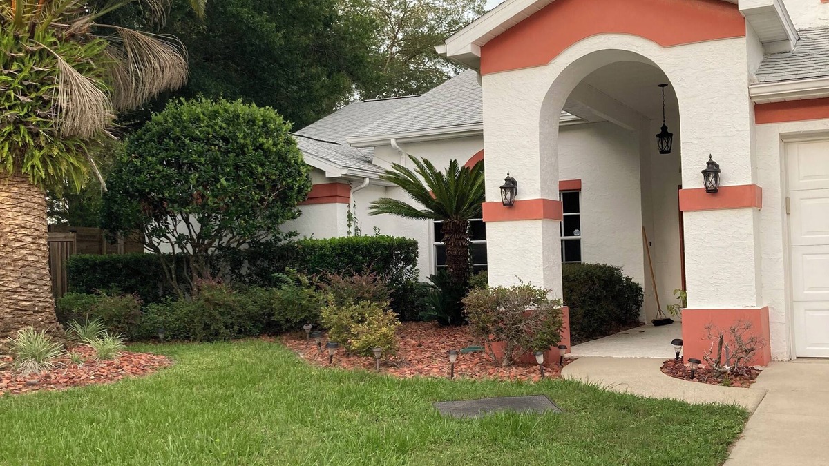 Lecanto House | 3/2 pool home in Crystal Oaks with WiFi and AC
