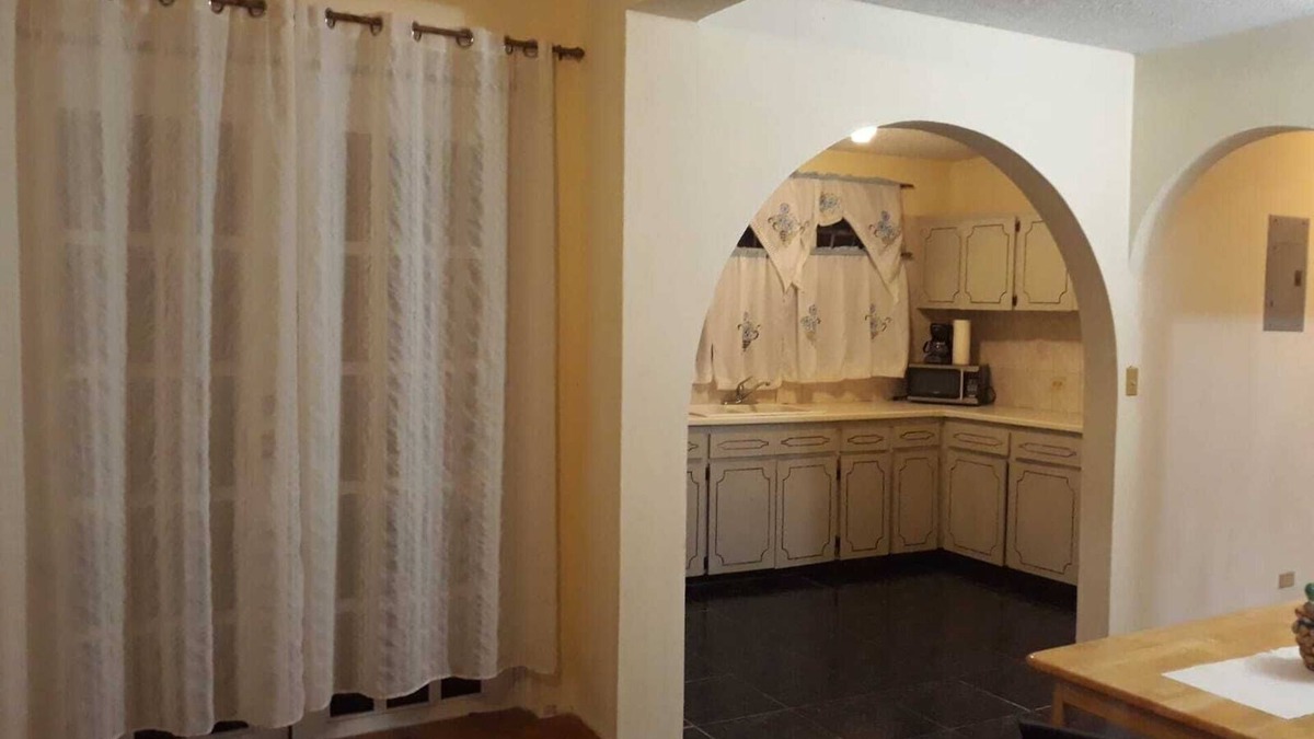 Road Town Apartment | #3/3 Bedroom Shared Apartment