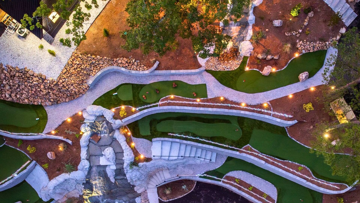 Mid America House | 3 A-Frame Retreats with Pools Near Hot Springs