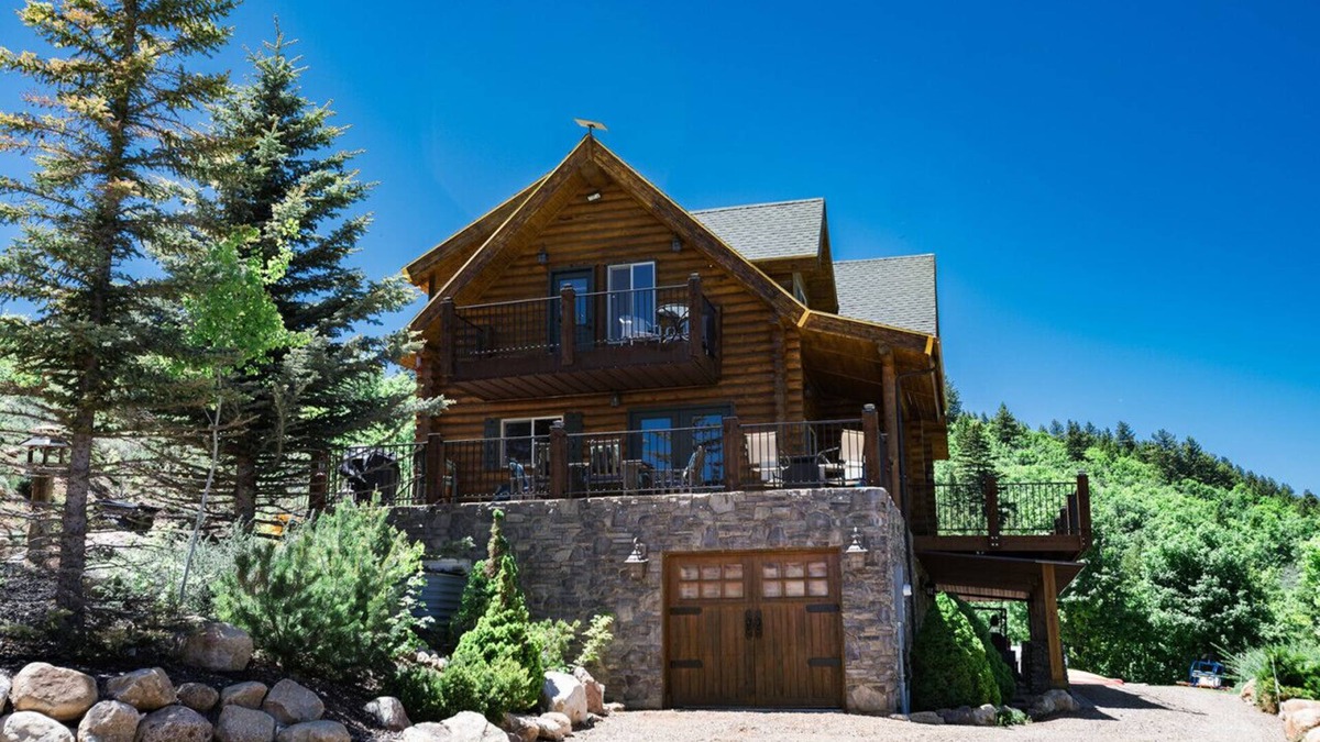 Fish Haven Cabin | 3 Acres of Beautiful Mountain Views! Secluded Feel Yet Just Minutes From Bear Lake!