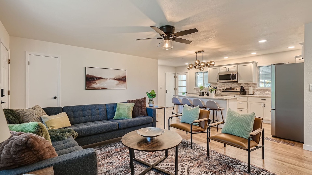 Westminster House | 3 Bd & 2 Ba - Hot Tub, Game Room, Fire Pit, Fenced Yard - Denver & Boulder