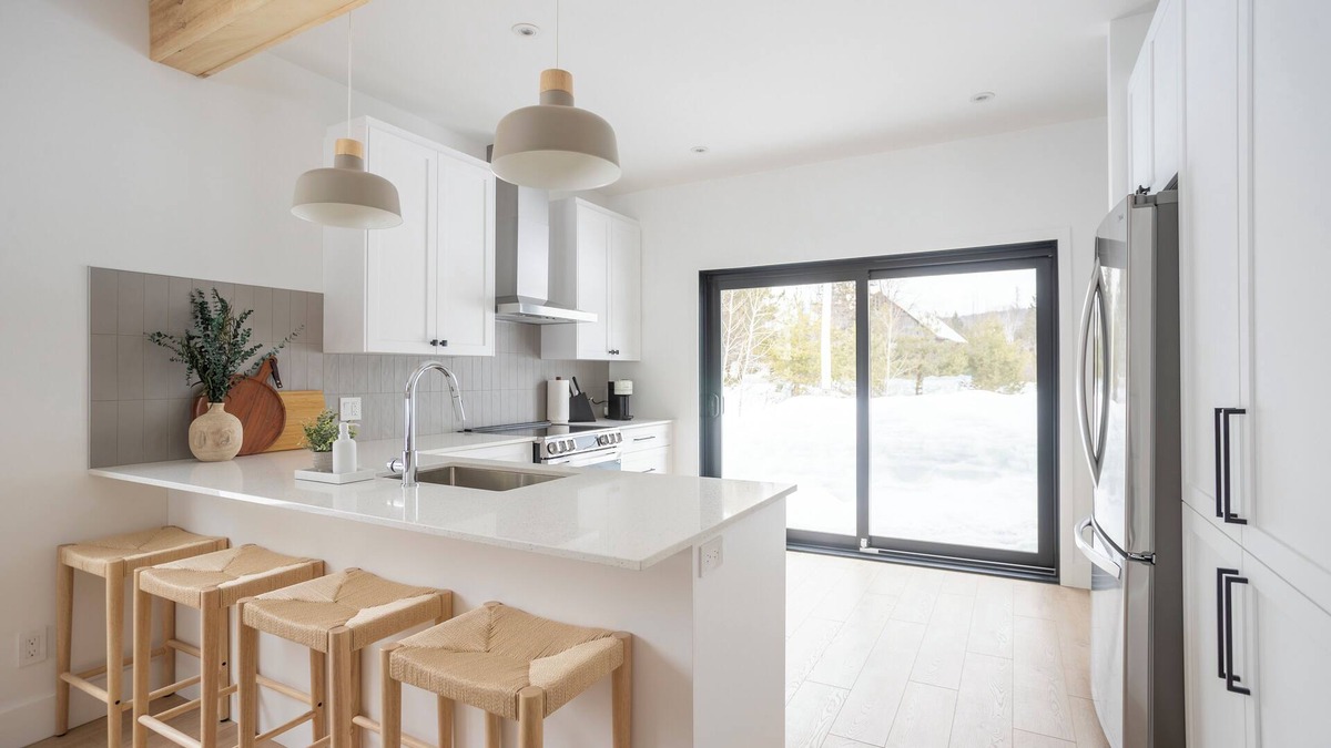 Arundel Other | 3 bdr farmhouse on golf course
