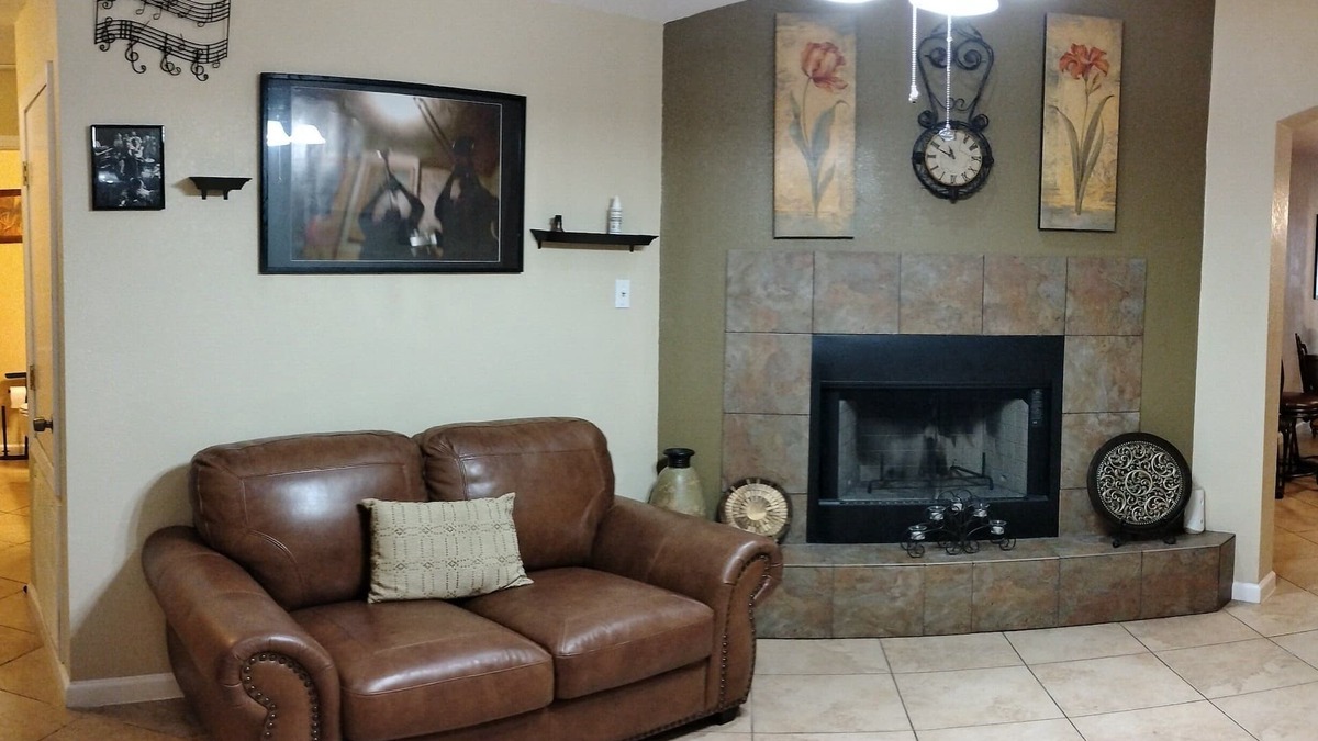 Fillmore House | 3 BDR - Prime spot! Mins from EVERYTHING! - CBD, Fairgrounds, City Park, airport