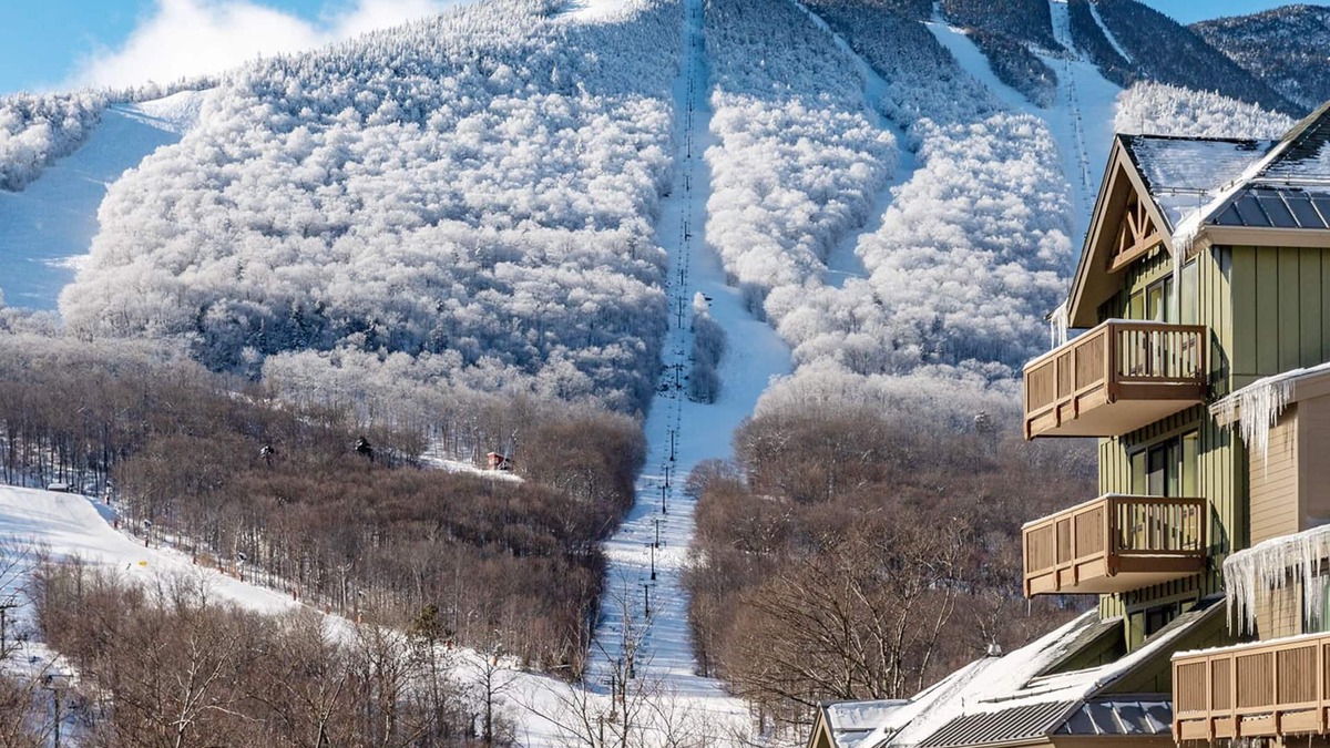 Stowe Area Condo | 3 BDR Ski in/Ski Out Stunning MT Mansfield Views. MOUNTAIN GOLF COURSE ACCESS!