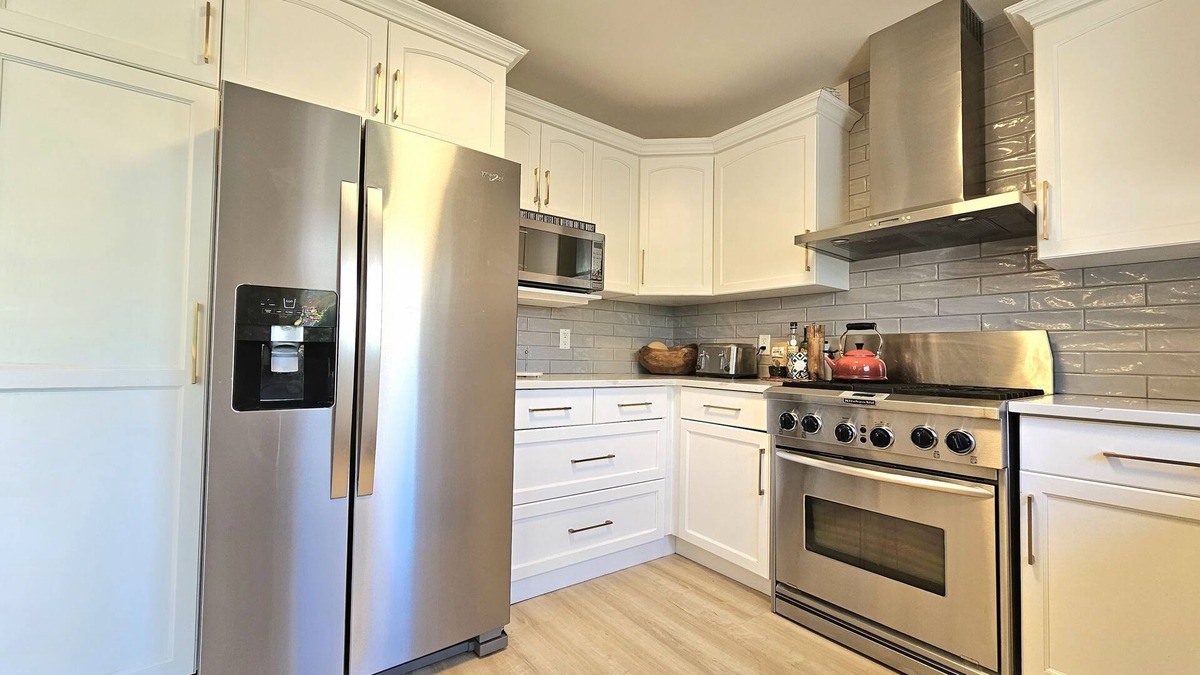 Niagara-on-the-Lake House | 3 Bdrm Family Pet Friendly Bungalow in Virgil, NOTL Mins to Wineries
