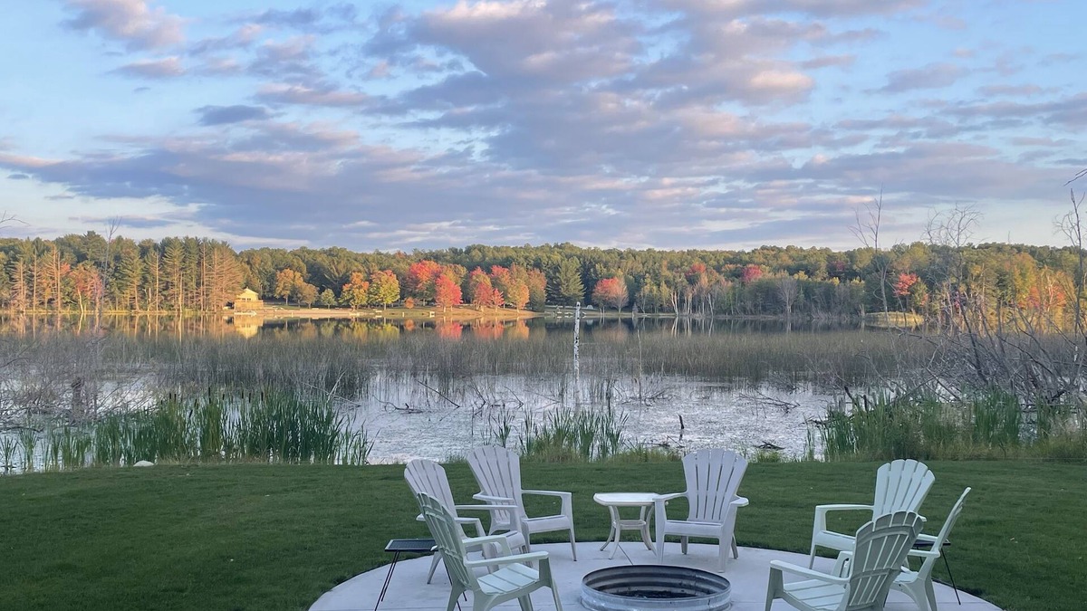 Mancelona Cabin | 3 Bdrm Home on Lake Harold in Lakes of the North. Centrally located to up North