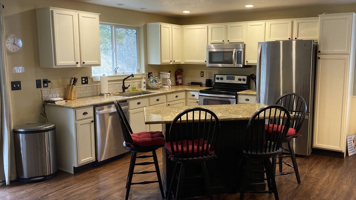 Nehalem House | 3 bdrm Tovar house: Nehalem Bay, close to Manzanita quiet neighborhood