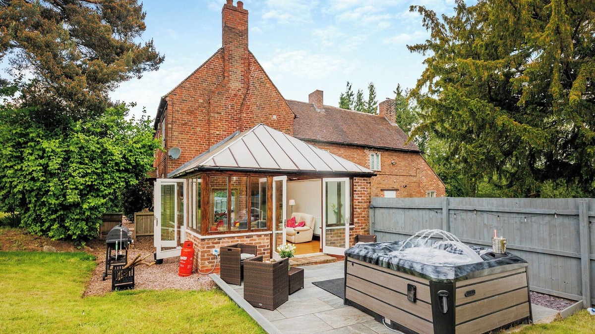 Shifnal Cottage | 3 bedroom accommodation in Bridgnorth and Ironbridge