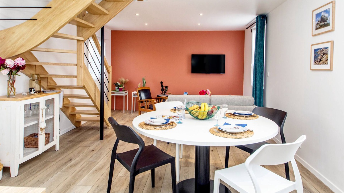 Berven Cottage | 3* Beach house in Plouescat in front of the sea