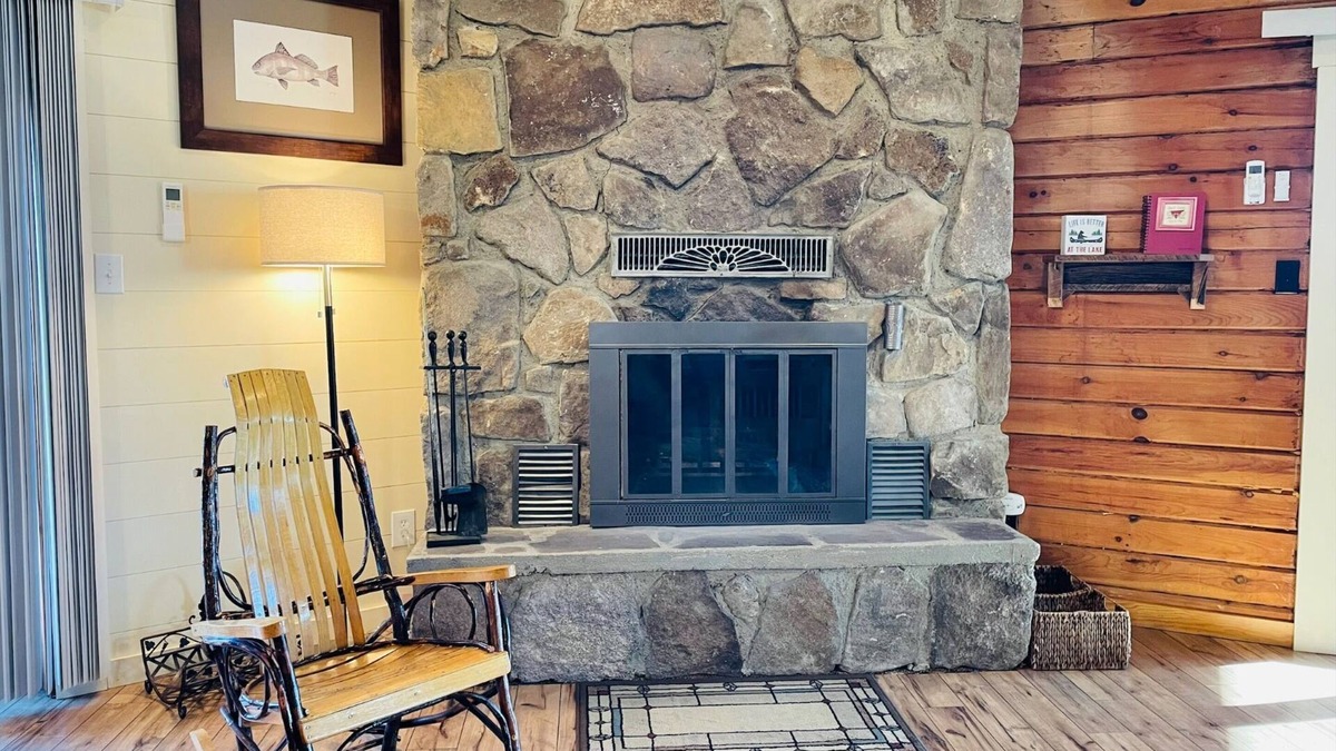 Paradise Point Cottage | 3 Bears Lodge