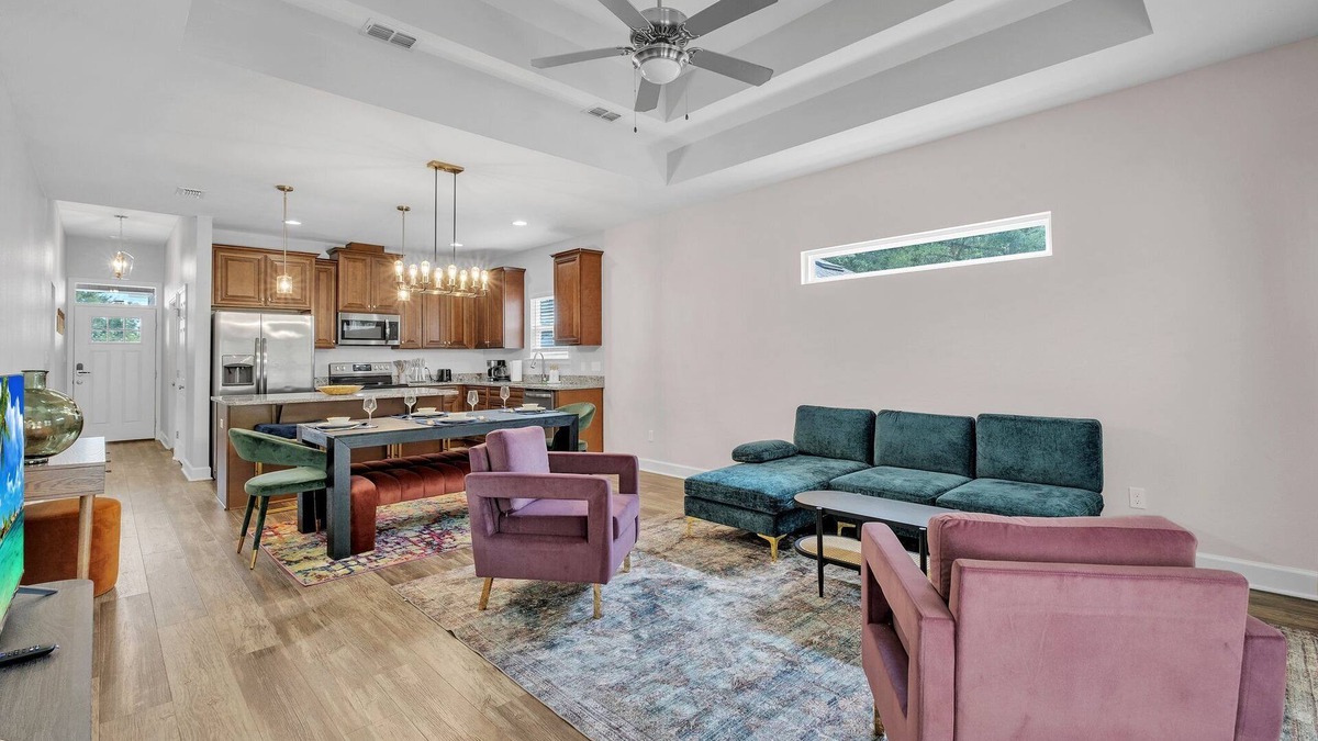 Tallahassee House | 3 beautiful bedrooms house mins to FSU FAMU CAPITOL & Downtown