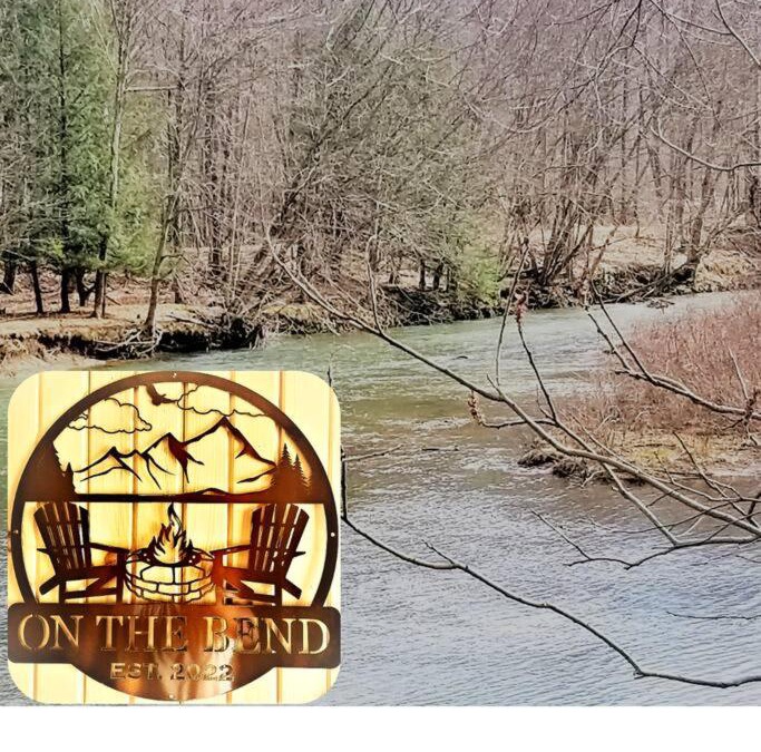 Byrnedale House | 3 bed/2 bath Riverside cabin