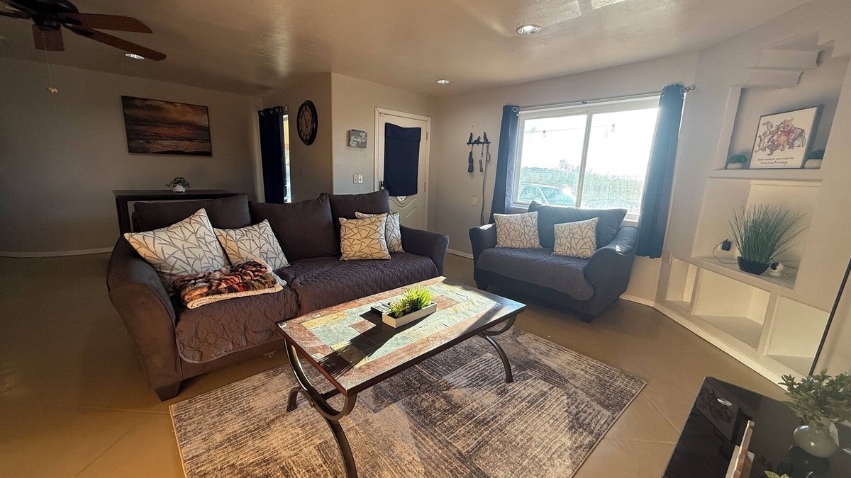 Drexel Heights House | 3-bed 2Bath house near Casino del Sol, peaceful with beautiful Mountain View’s