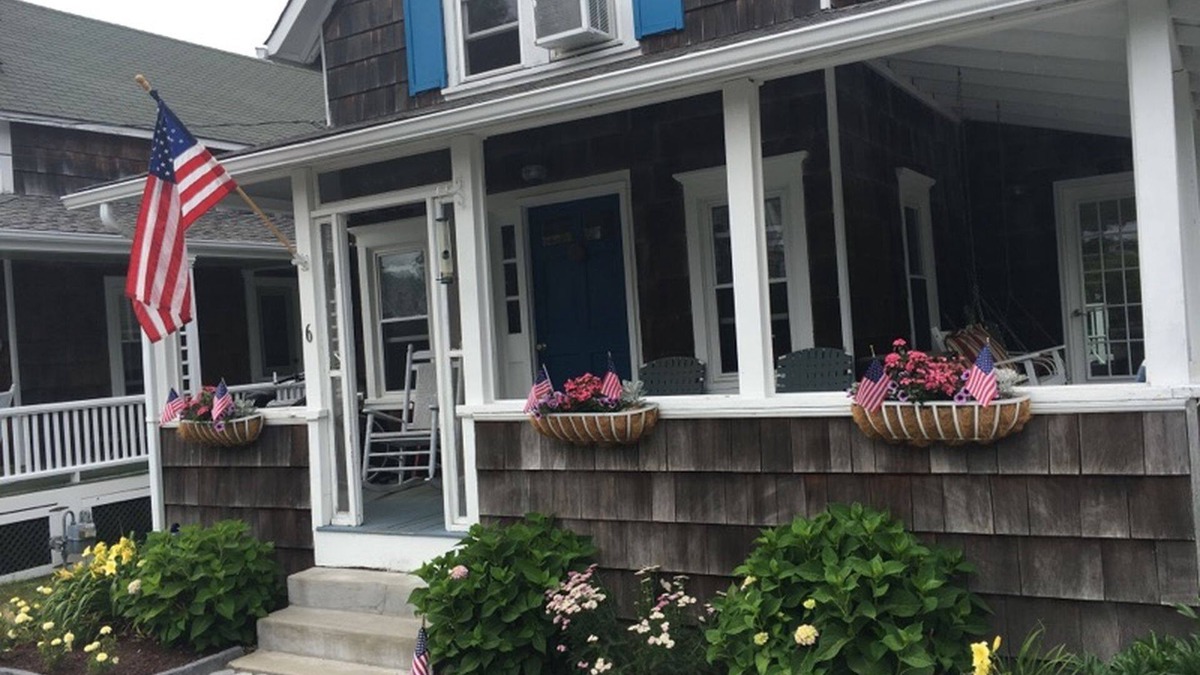 Monument Beach House | 3 bed beach house - perfect place to experience Cape Cod living