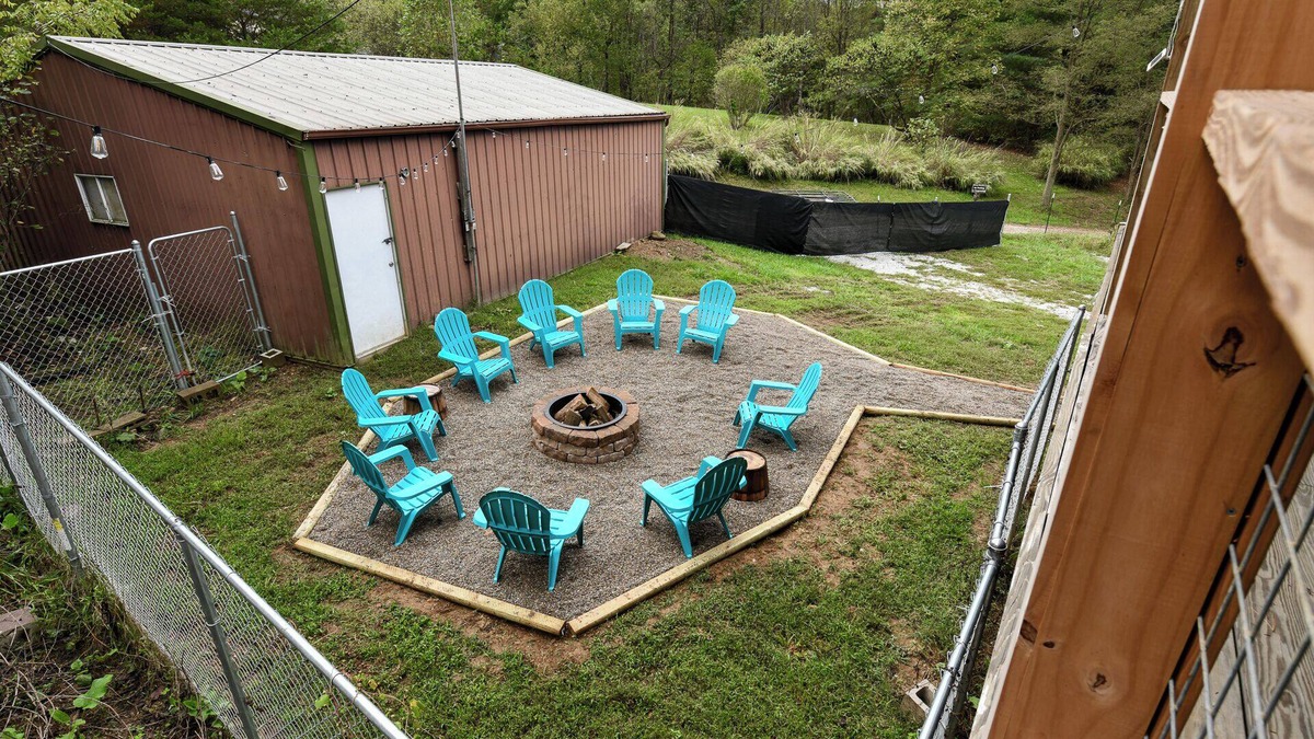 Lancaster House | 3 Bed Family Getaway- No Pet Fees