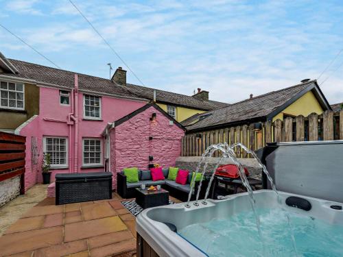 Aberaeron House | 3 bed in Aberaeron 77951