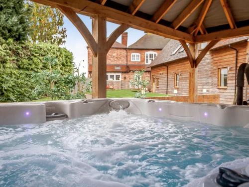 Broadwas House | 3 Bed in Malvern 41983
