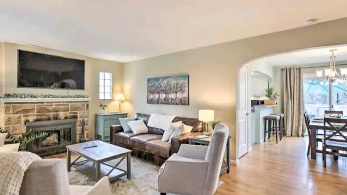 Anderson Township House | 3 Bed ranch with Hot Tub