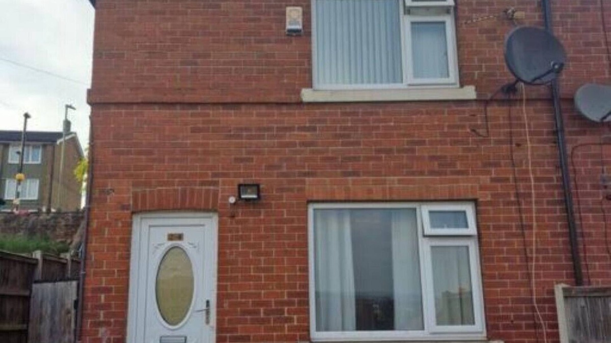 Dewsbury House | 3 Bed semi in Dewsbury