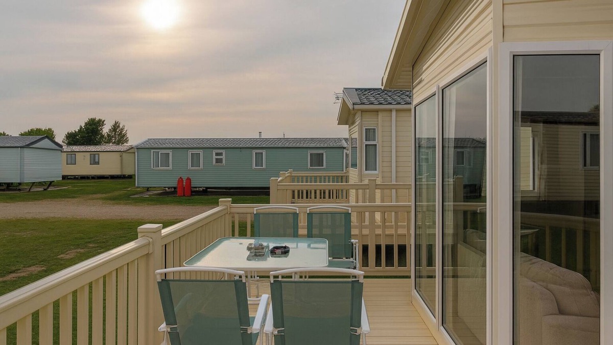 Ingoldmells Cabin | 3 Bed-Sleeps 8-Free Parking-10 Min to Beach
