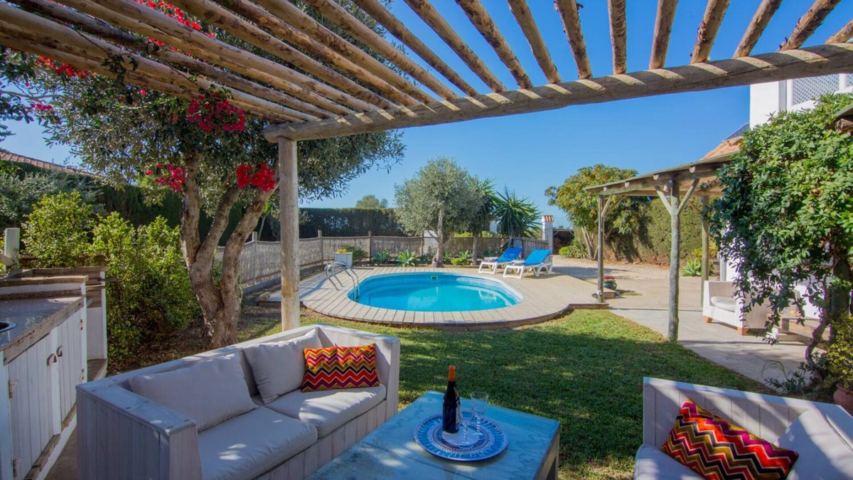 El Palmar Villa | 3 bed villa with private pool,sleeping 2-6 guests