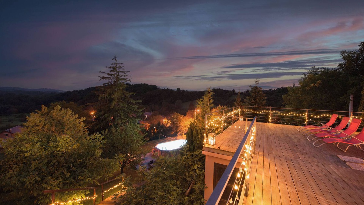 Mihovljan Villa | 3 Bed Villa-Sleeps 8-Private pool-Mountain Views