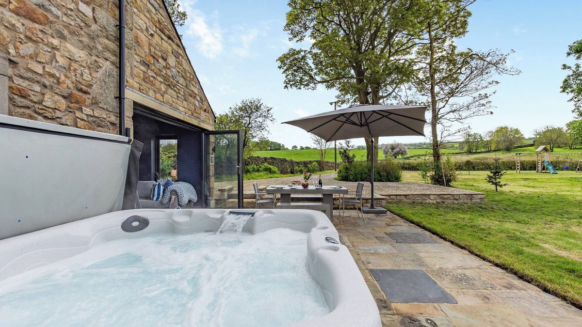 Fourstones Near Bentham Cottage | 3 bedroom accommodation in Eldroth, near Settle