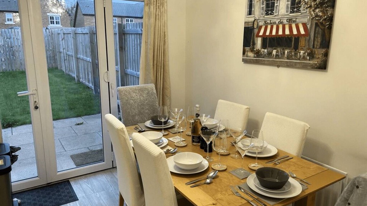 Darlington House | 3 bedroom home in Peaceful Village