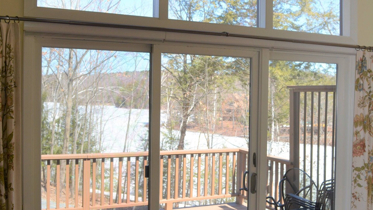 Grantham Condo | 3 Bedrom Condo in Eastman