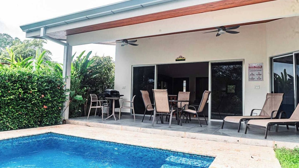 Ciudad Cortes House | 3 bedroom. 10 min to Beach. Private Pool.