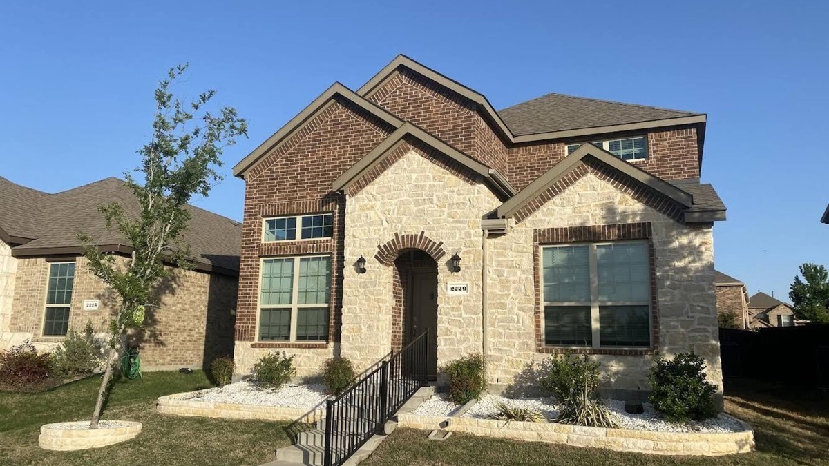 Little Elm House | 3 bedroom & 2.5 bath home Duplex Home