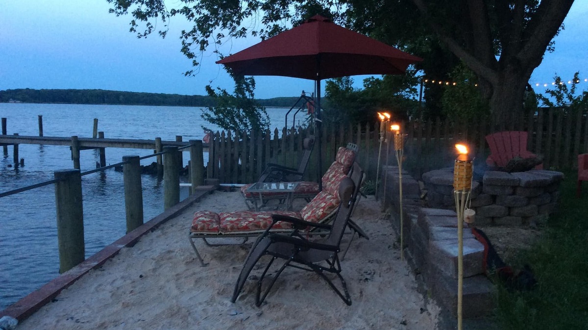 Dundalk House | 3 Bedroom 3.5 Bath Waterfront Home .