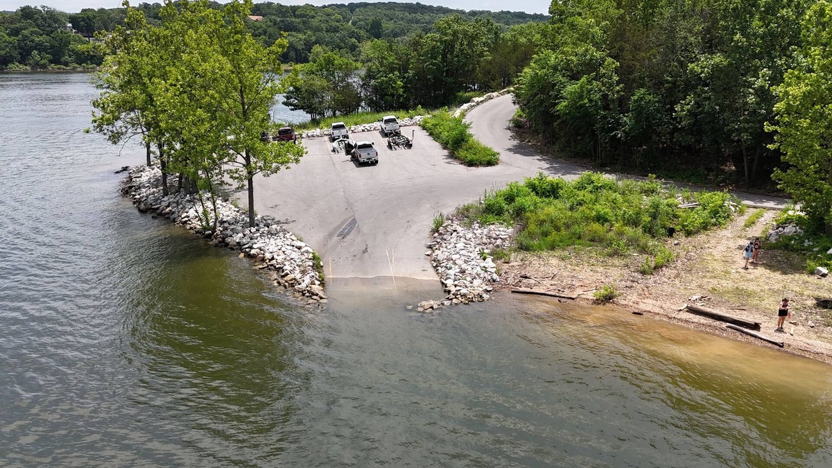 Arrow Point House | 3-bedroom 3 bath House at Sweetwater Beach. Kings River Arm of Table Rock Lake