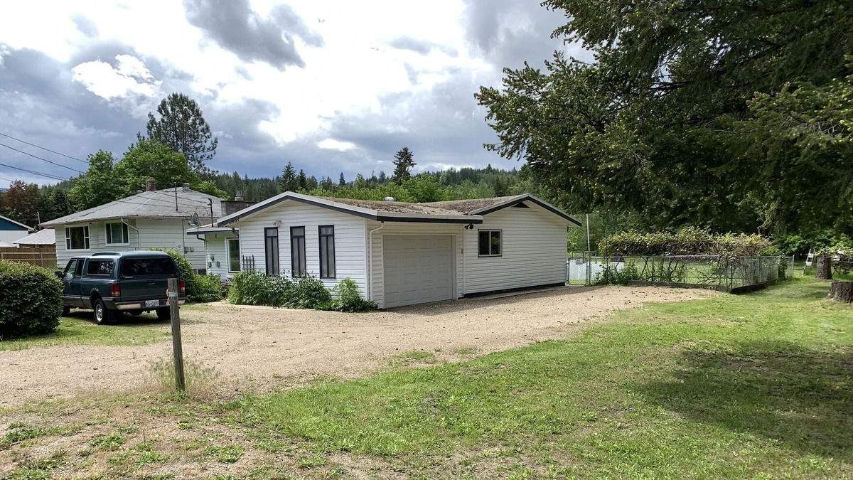 Canoe House | 3-bedroom 4 min drive to the beach and boat launch, Pets Welcome! Aug discounted