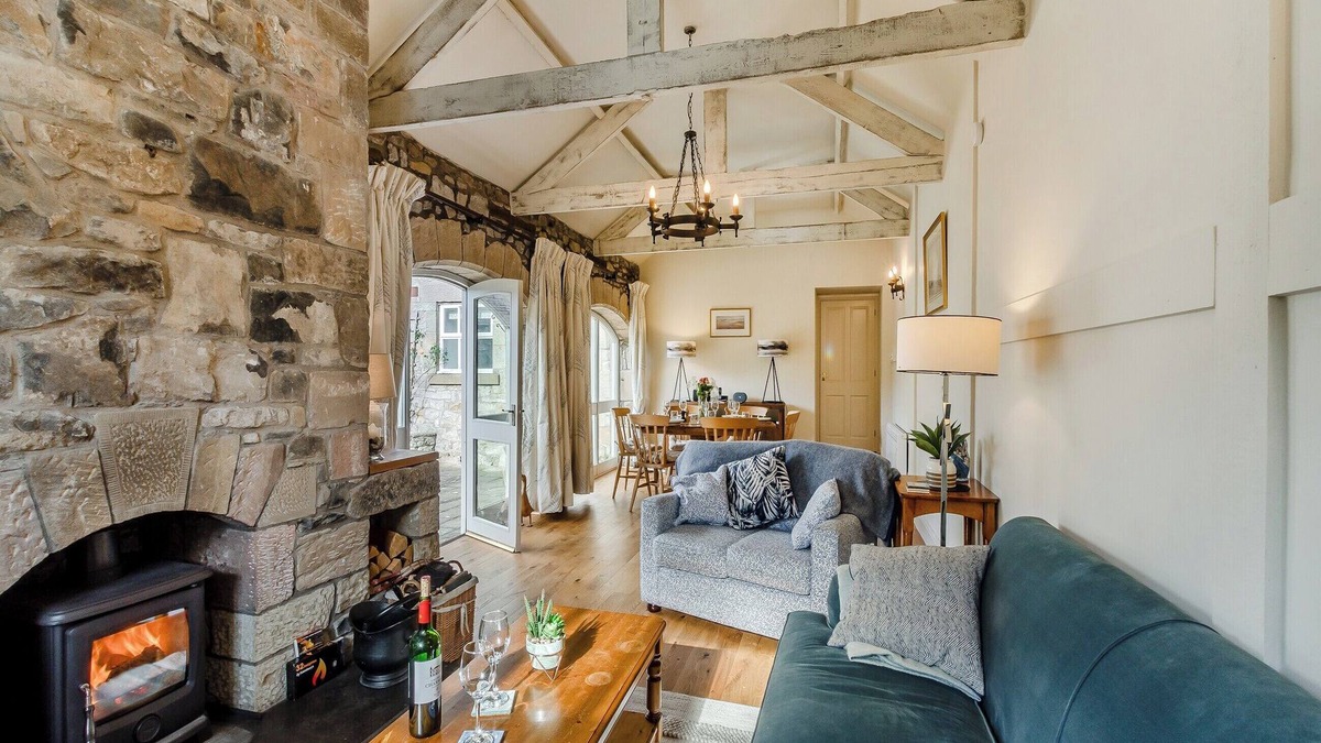 South Charlton Cottage | 3 bedroom accommodation in Christon Bank, near Beadnell