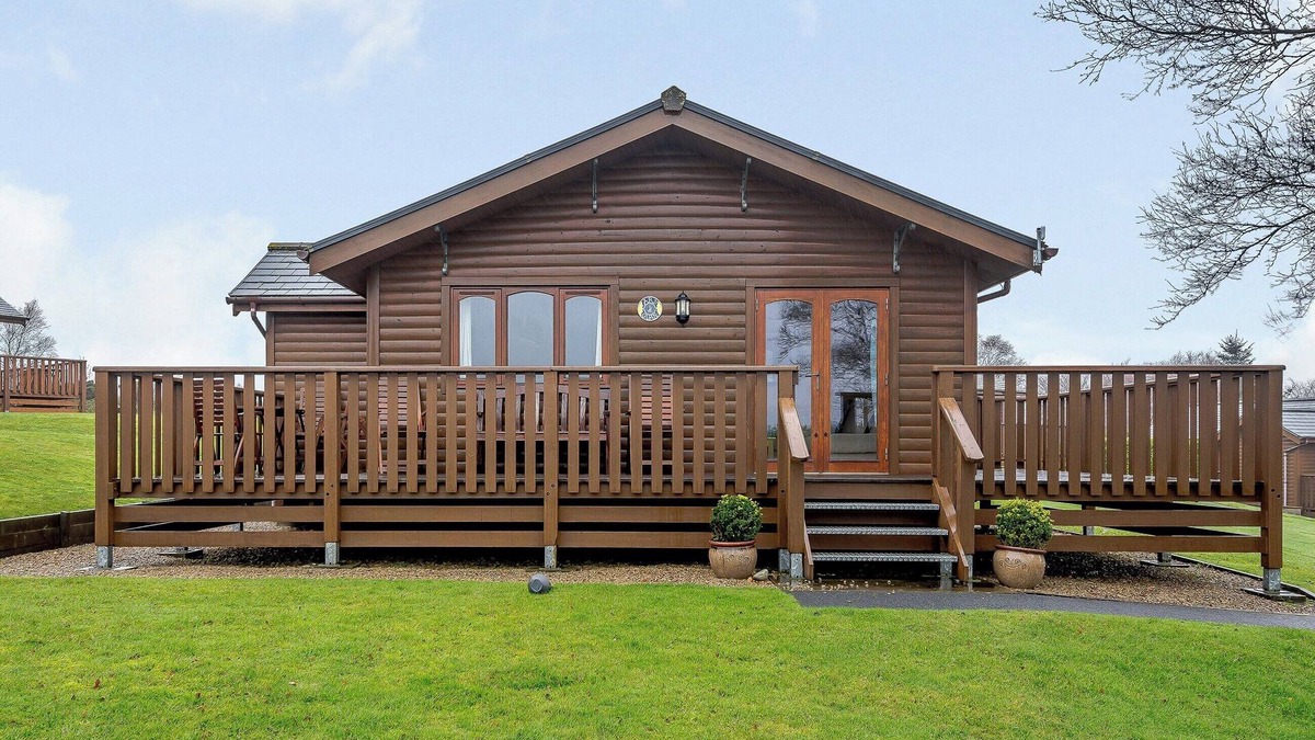 Isle of Arran Cottage | 3 bedroom accommodation in Torbeg, Arran