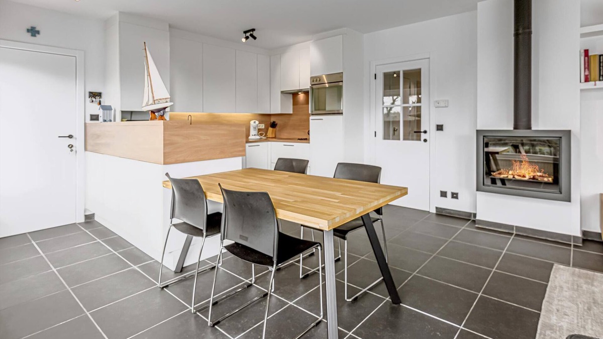 Witte Burg Apartment | 3 bedroom accommodation in Oostduinkerke