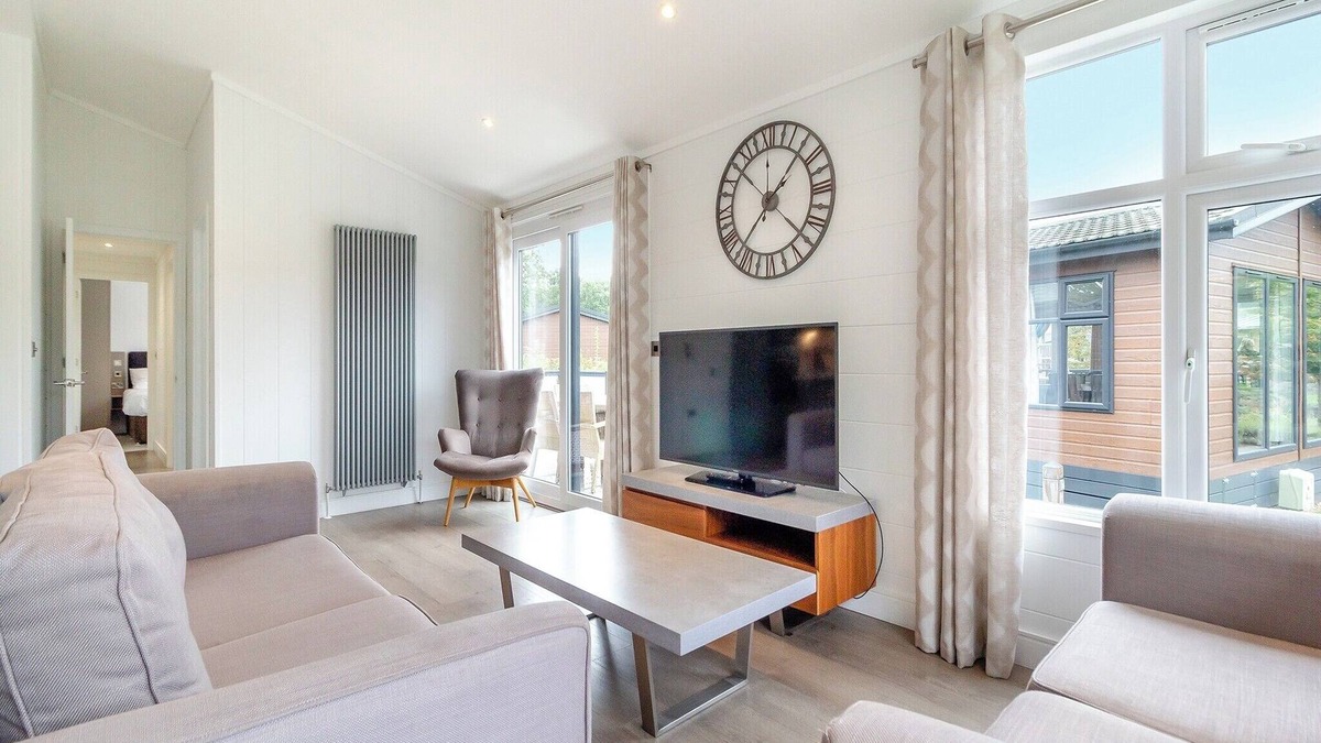 Pentney Ski Chalet | 3 bedroom accommodation in Pentney, King’s Lynn