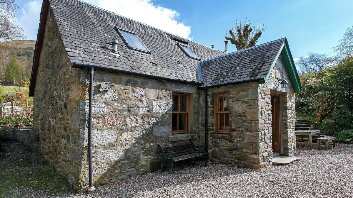 Lochearnhead Cottage | 3 bedroom accommodation in Lochearnhead