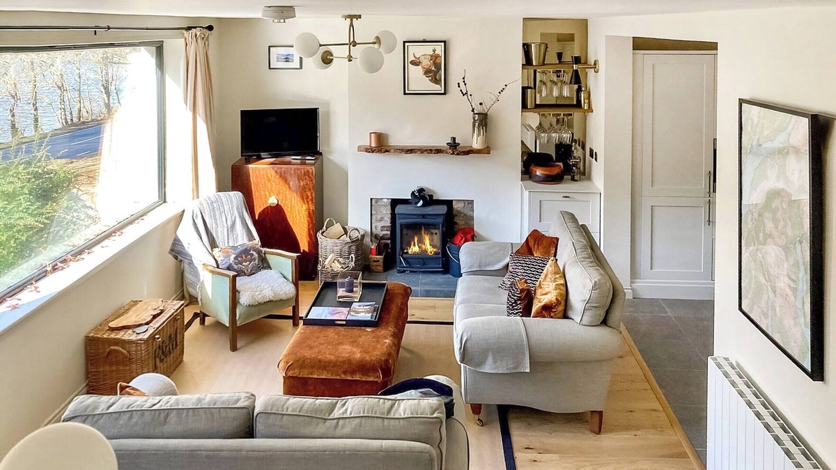 Cowal Peninsula Cottage | 3 bedroom accommodation in Near Dunoon