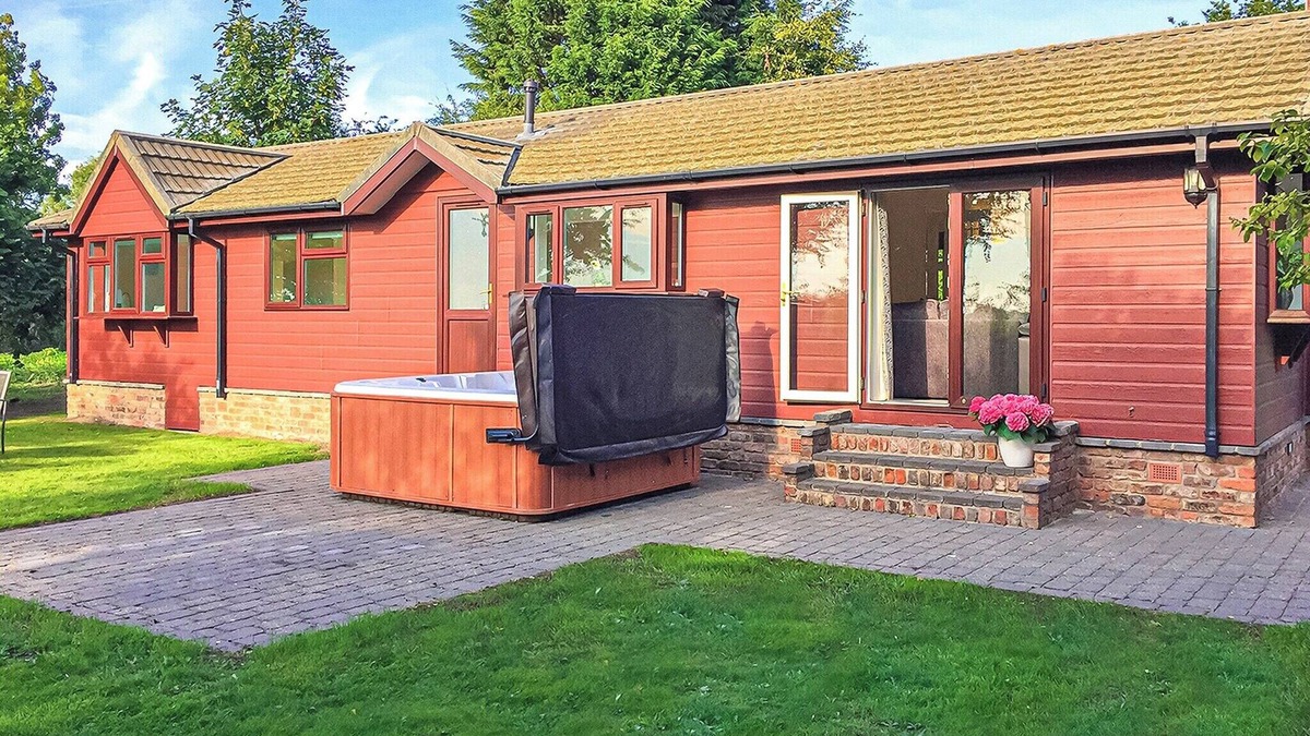 Scawton Ski Chalet | 3 bedroom accommodation in Easingwold