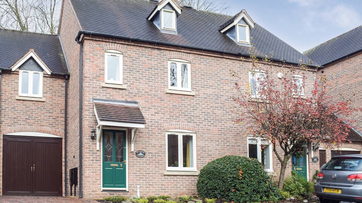 Ironbridge Cottage | 3 bedroom accommodation in Ironbridge