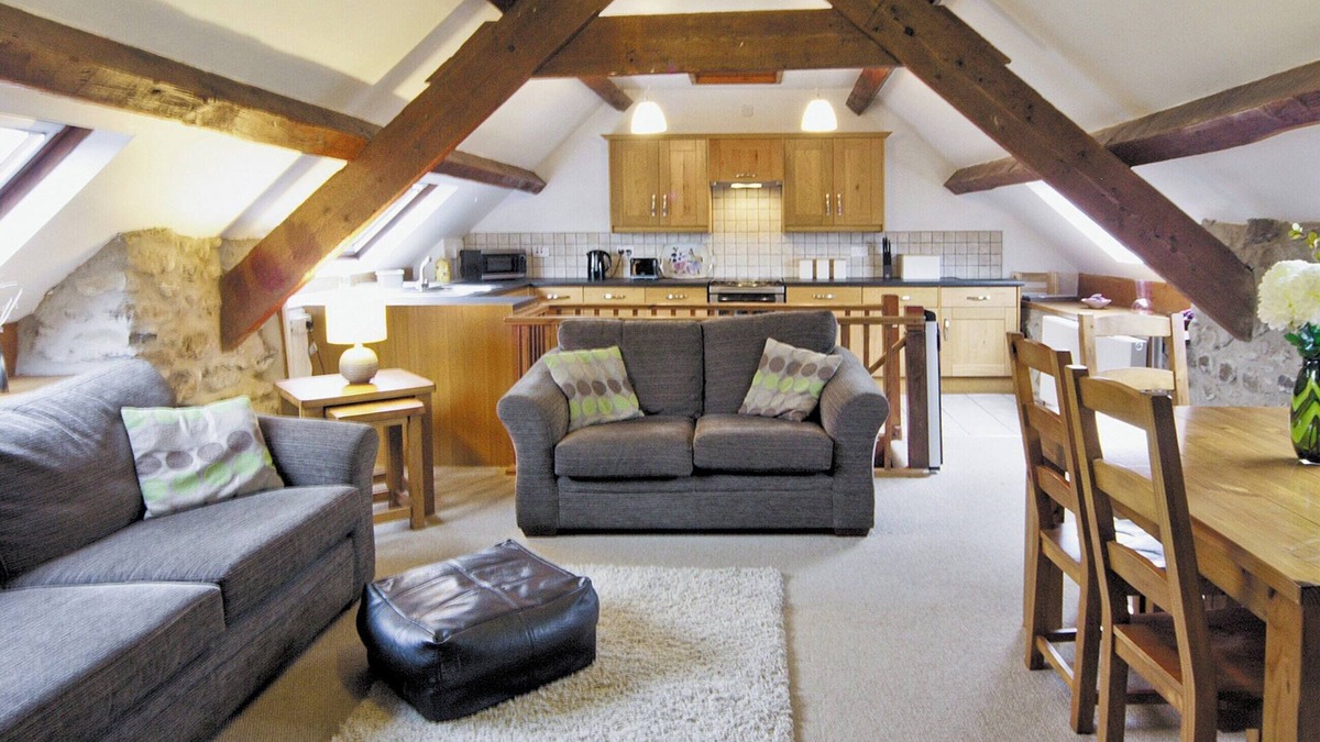 Llanllyfni Cottage | 3 bedroom accommodation in Llanllyfni, near Caernarfon